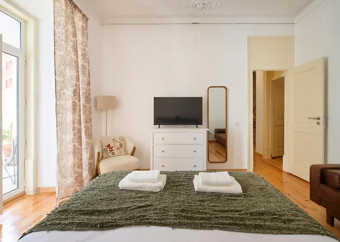 Lisbon Lodge Guest house