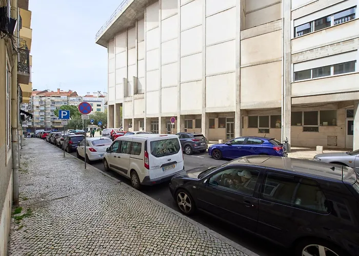 Lisbon Lodge Guest house *