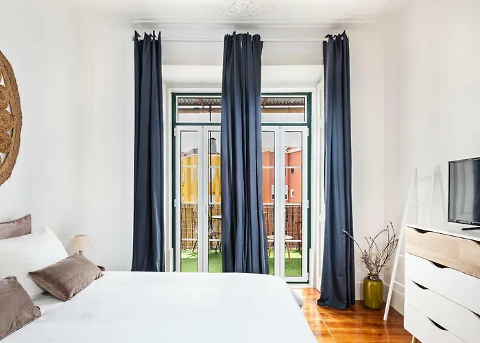 Lisbon Lodge Guest house *