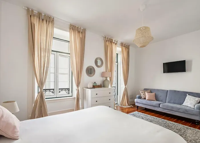 Lisbon Lodge * Lisbon